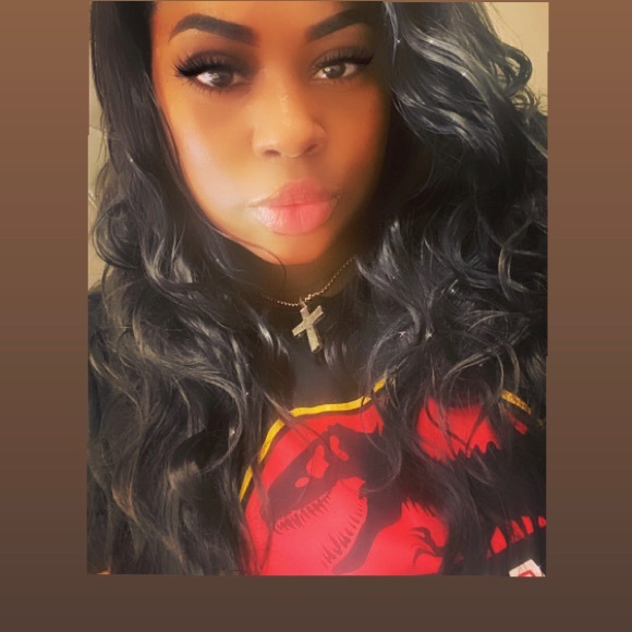 Meet your Posher, Katt - Picture 1 of 1